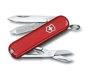 Knives 1: Victorinox Classic Small Pocket Knife