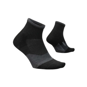 Feetures Trail Max Cushion Quarter Socks