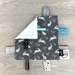 Tag-Me Sensory Blankie MINI - Bunny Grey