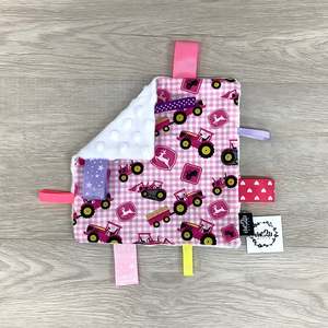 Tag-Me Sensory Blankie MINI - Pink Tractor