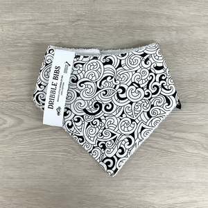 Bandana Bib | 3mo+ | Māori Theme - Pango Mā