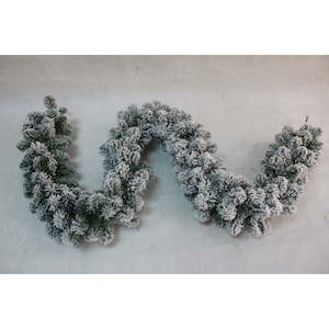 Garlands: Frosted Pine Garland