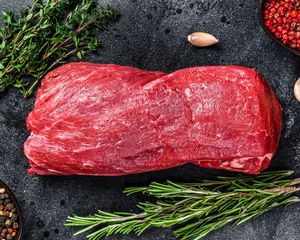 Products: Whole Beef Fillet Fillet of Beef Online Wellington Meat Direct