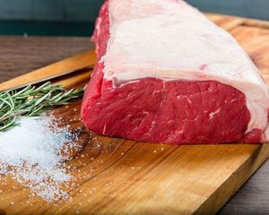 Products: Whole Porterhouse Whole Sirloin Meat Direct Wellington NZ