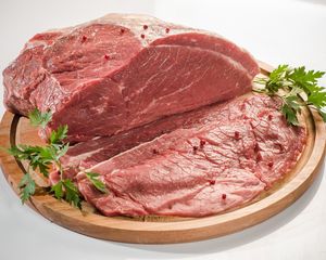Products: Topside Roast Cut Beef for Roast Meat Direct Wellington