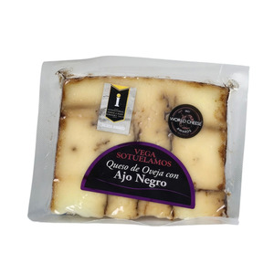 Vega Sotuelamos Cheese Sheep Cured with Black Garlic 150g