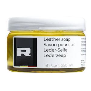 Cleaning: Richa Leather Soap (Cleaner & Stain Remover) 250ml Jar