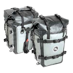 Panniers Saddlebags: Giant Loop Panniers Mototrekk