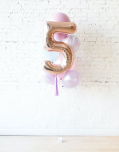 Customer Favourites: Single Number Balloon Bouquet (helium)