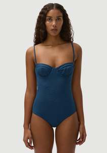 Frontpage: Dolce One Piece Poseidon