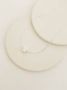 Necklaces: Farah Necklace Silver