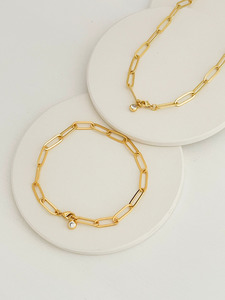 Necklaces: Flora Necklace & Bracelet Set