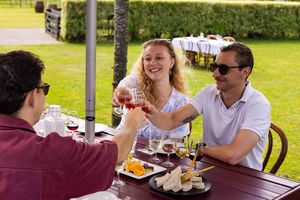 Melton Estate: Champagne Breakfast