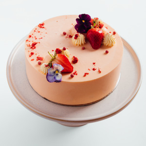Lychee Strawberry Cake - MEMO Cakery