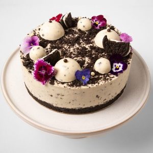 Products: Cookies and Cream Cheesecake MEMO Cakery