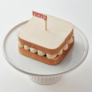 Products: Peanut Butter Jam Cakewich - MEMO Cakery