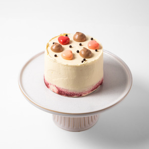 Red Velvet Chocolate Cake - MEMO Cakery