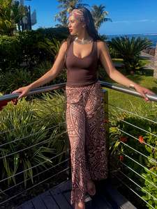 Women: Fiafia Pants - Hot Chocolate