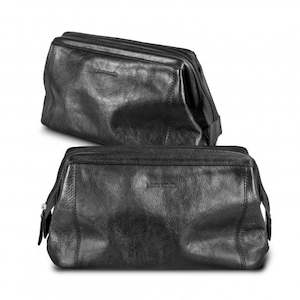 Toiletry Bags: Pierre Cardin Leather Toiletry Bag