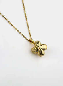 Four Leaf Collection: Four Leaf Traditional Locket Necklace - 18K Gold Plated