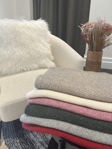 NZ made- Herringbone Blanket (5 colors) – Merii