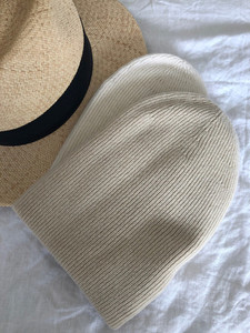Products: Cashmere Merino Beanie Cream Merino Queen