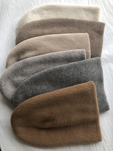 Cashmere Merino Beanie Medium Grey Merino Queen