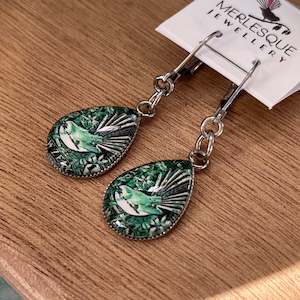 Kiwiana: GREEN FANTAIL TEARDROP EARRINGS
