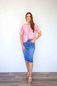 New: Larosela Print Mesh Short-sleeve Top