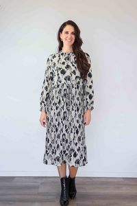 Clothing Dresses: Merric Elastic Neckline and Cuffs with Drawstring Waist Dress