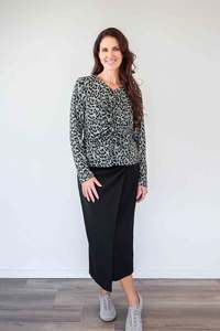 Larosela Plain Buckle Skirt