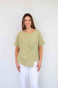 Tops 1: Merric Solid Color Split-hem Top