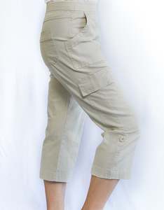 Merric 3/4 Elastic Waist Cargo Pants