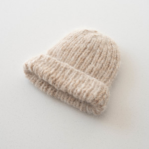 Knitwear: The Alpaca Beanie / Chai