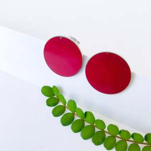 Frontpage: Squashed Berry Red Large Dot Statement Earrings