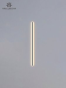 WO120-S Outdoor Wall Light   1200mm