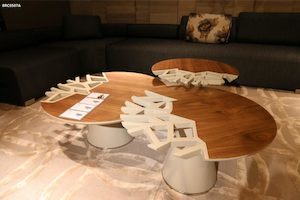 #6057 Oak Veneer coffee table Dia60cm, Fribreglass Base