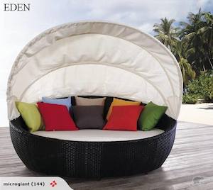 Outdoor Sofas Pre Order: EDEN PE rattan Daybed with tent by order