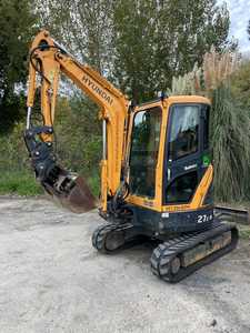 Products: Hyundai 2.7 Ton Mini Excavator