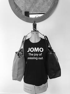 JOMO