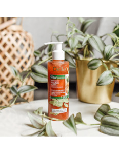 Facial Cleansers: Plant Essence - Normalizing Face Scrub