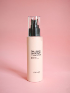 Sunscreens: Lebelage Collagen No Sebum Foundation # 13 Light Beige SPF50+/PA++++ 100 ml