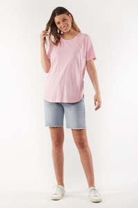 Foxwood: Foxwood - Mackenzie Tee - Crimson