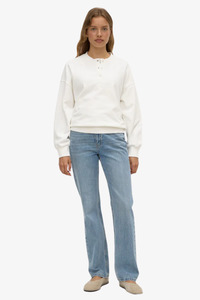 Assembly Label - Anya Fleece Crew - Antique White