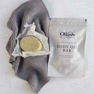 Olieve Olie: Olieve & Olie - Body Oil Bar - Lime, Clary Sage & Lavender