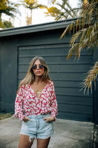 Barefoot Blonde: Barefoot Blonde - Valentina - Leilani Blouse