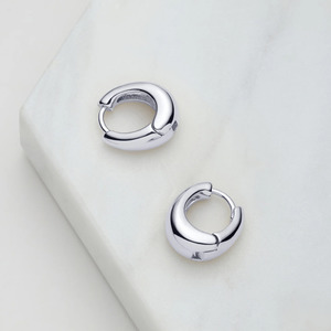 Jewellery: Zafino - Steph Hoop Medium - Silver