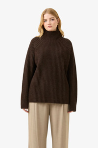 Isle of Mine - Miru Jumper - Chocolate