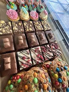 Delicious Treats: Loaded Brownie - Online Pre Sale