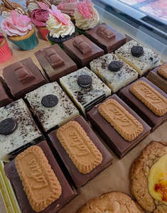 Christmas: Christmas Pre Order - Brownie Box